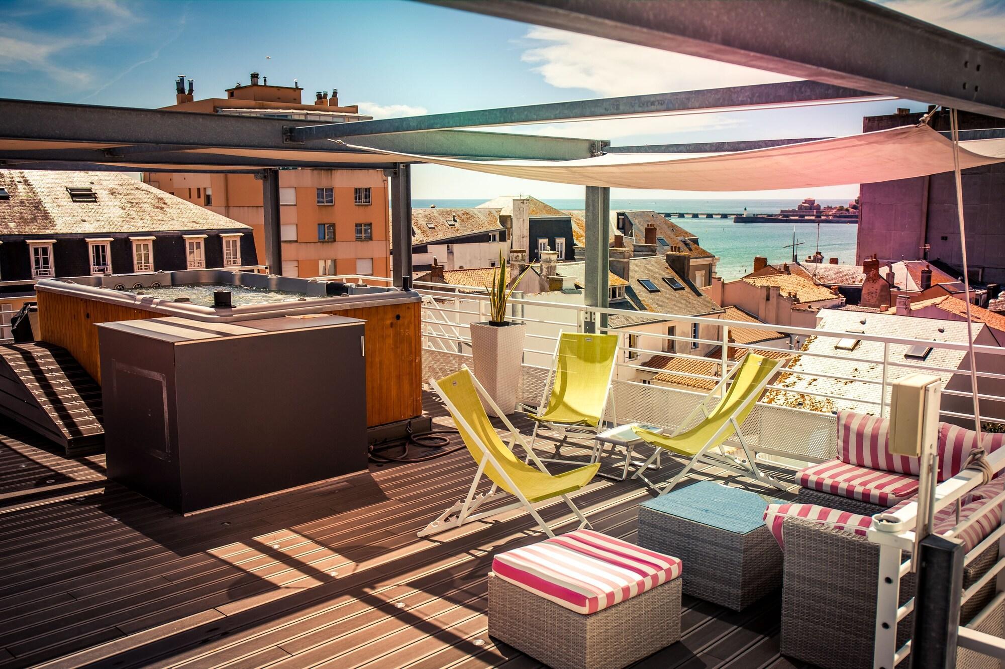 Logis - Hotel Arc En Ciel Et Spa Les Sables D'Olonne Esterno foto