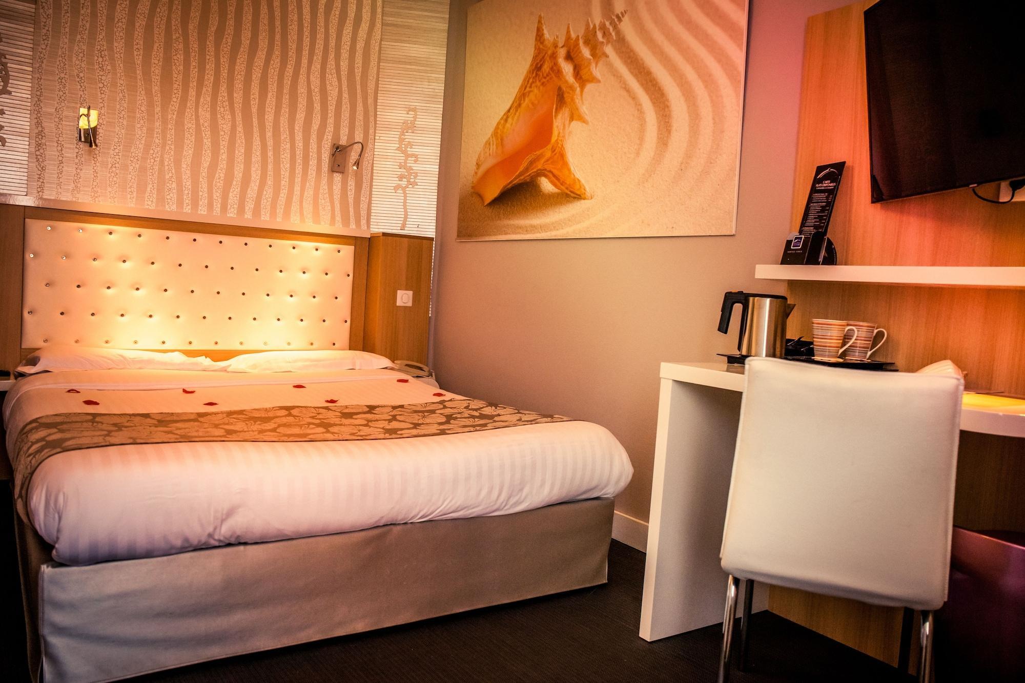 Logis - Hotel Arc En Ciel Et Spa Les Sables D'Olonne Esterno foto